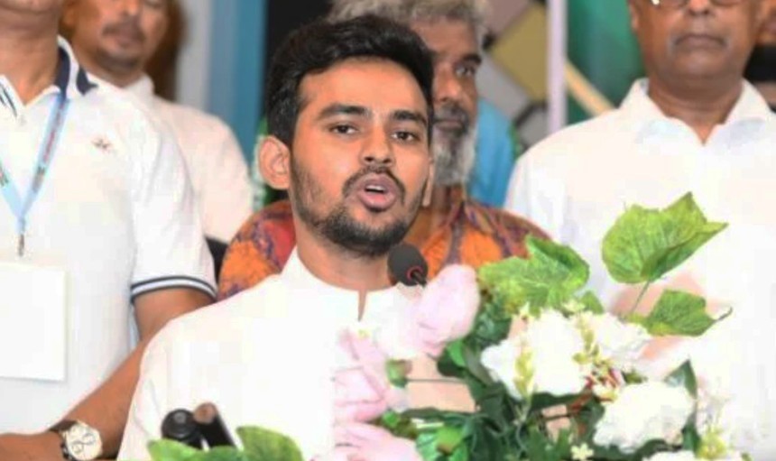 ক্রীড়াঙ্গনকে সক্রিয় করতে মন্ত্রণালয় বিভিন্ন উদ্যোগ গ্রহণ করেছে : উপদেষ্টা আসিফ মাহমুদ
